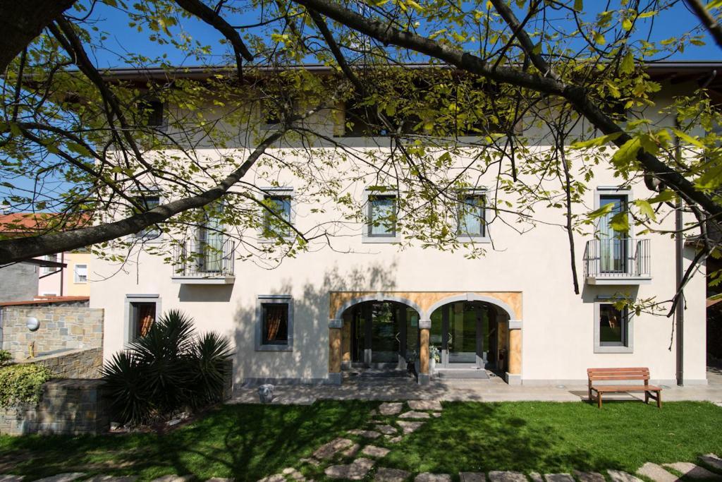 Albergo Da Nando Mortegliano Exterior photo